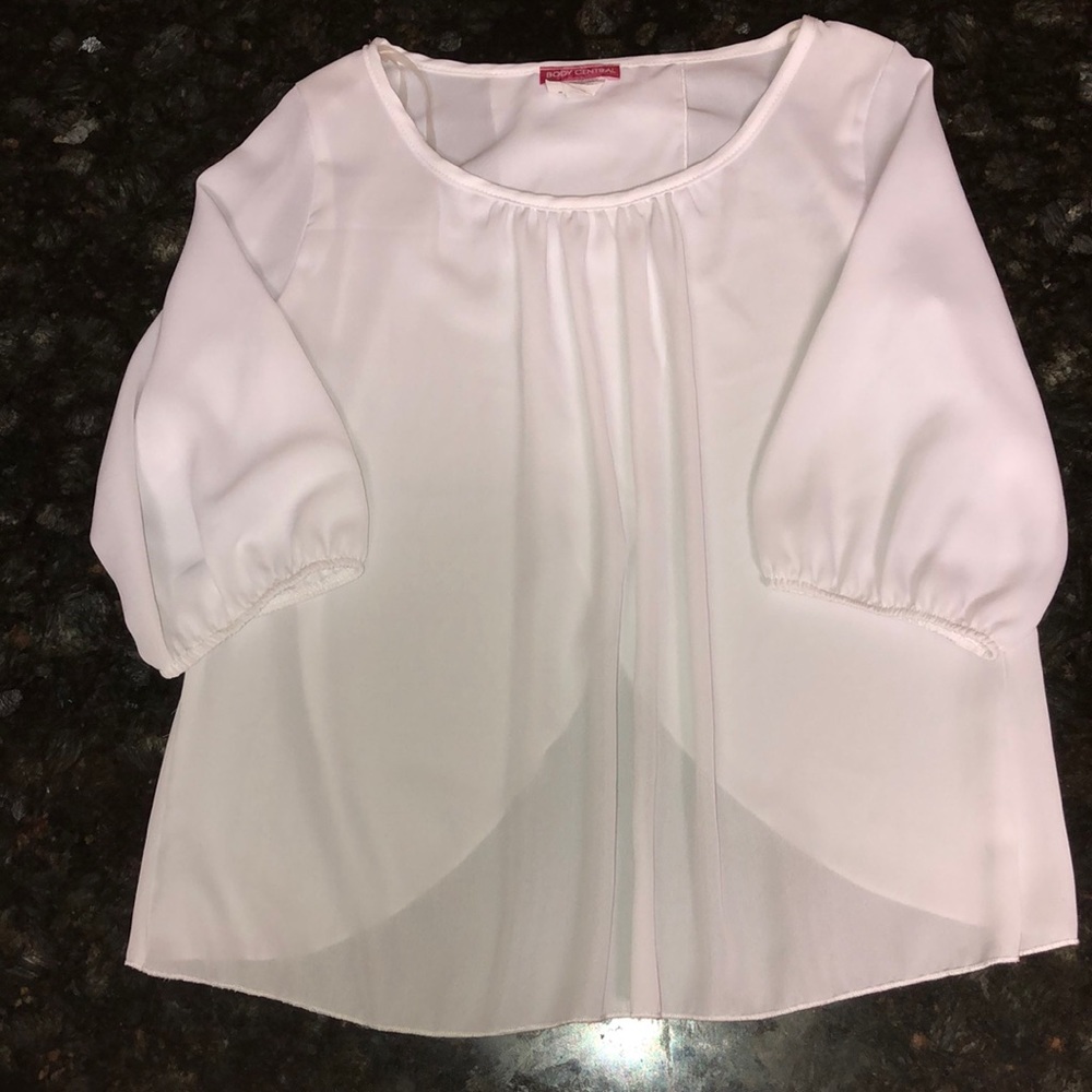 White chiffon flowy top